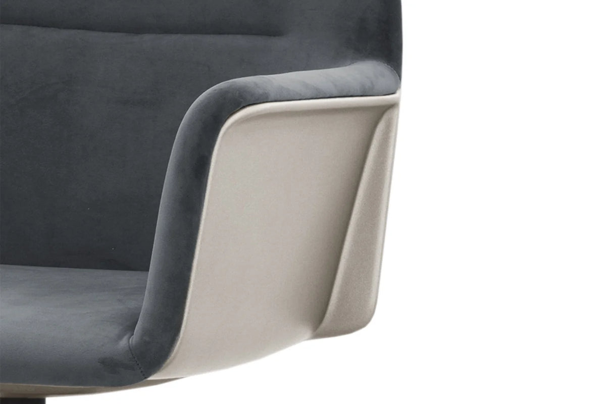 Orca Chair