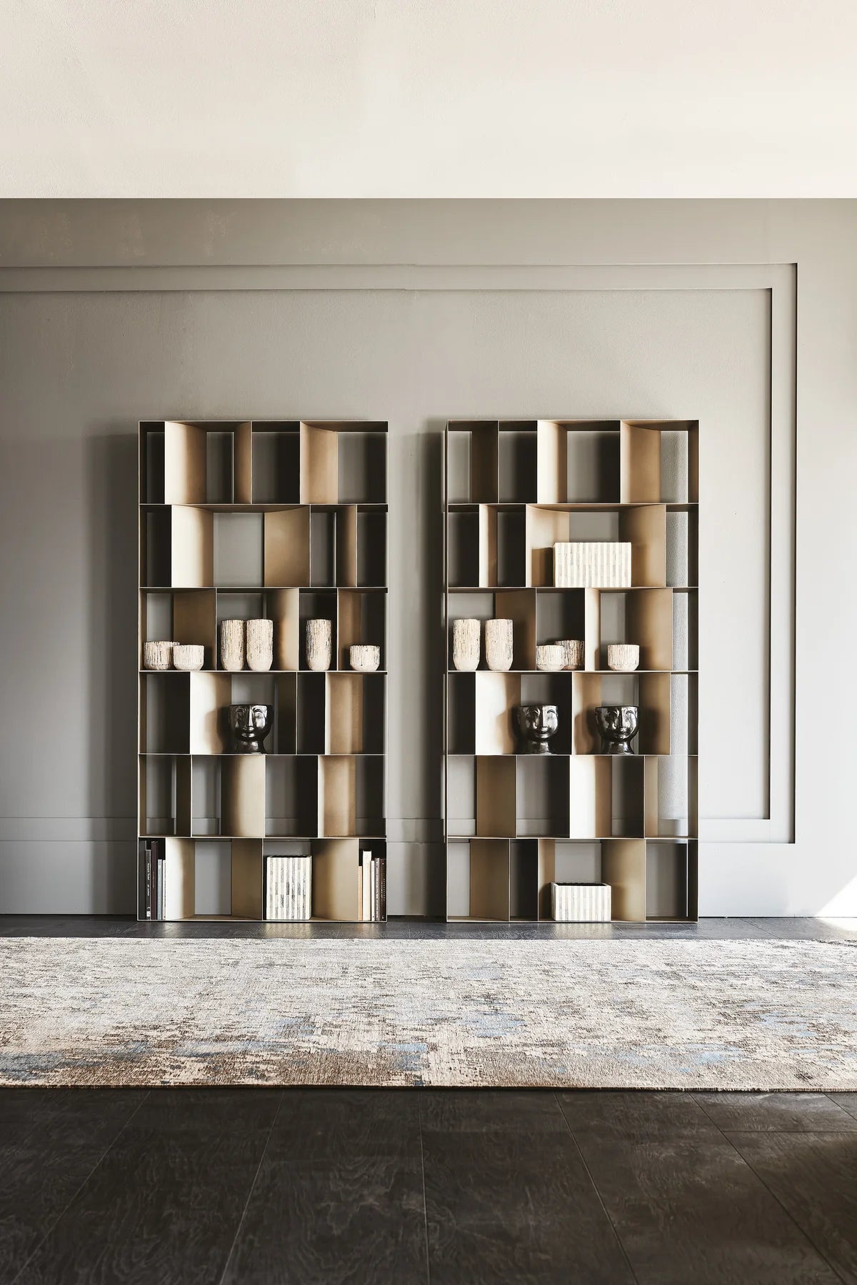 Nautilus Bookcase by Cattelan Italia